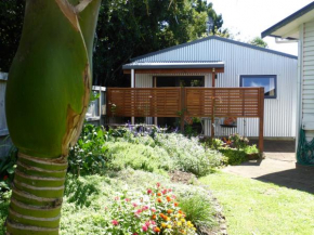 Bungalow on Bell Common